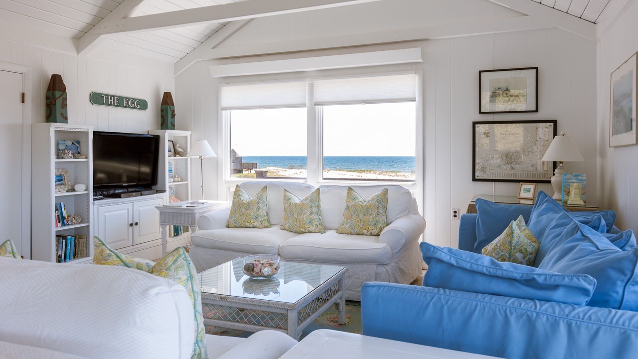 Photo of Others in Smith Point