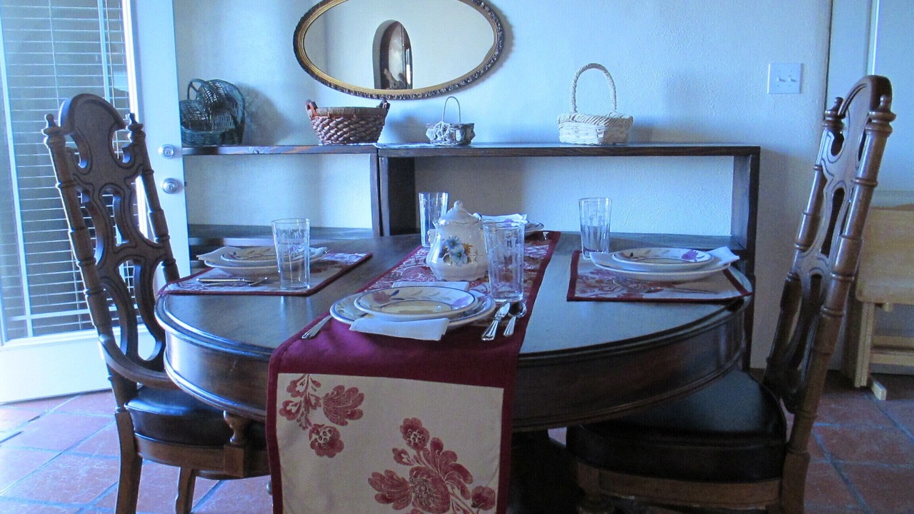 Photo of Bedroom in West Alameda