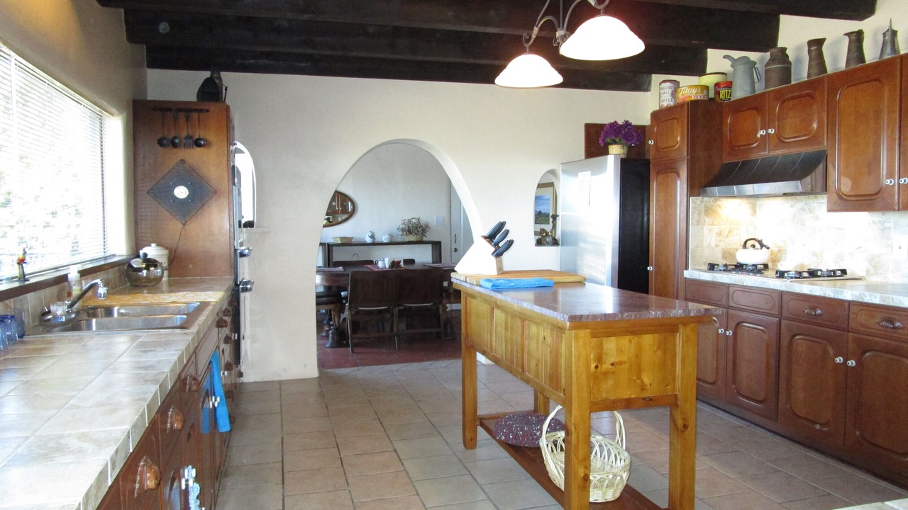 Photo of Kitchen in West Alameda