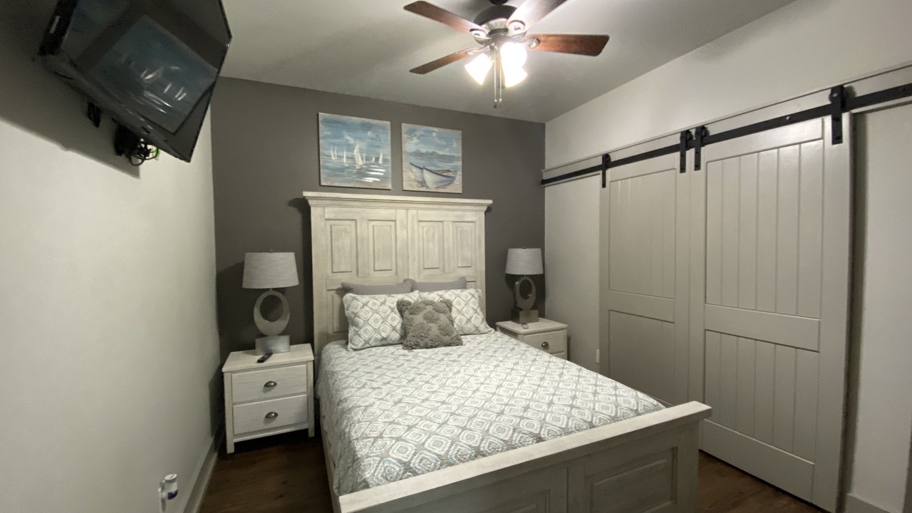 Photo of Bedroom in Caldwell