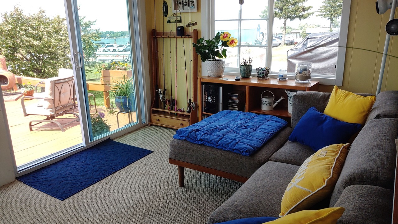 Photo of Livingroom in Frontenac