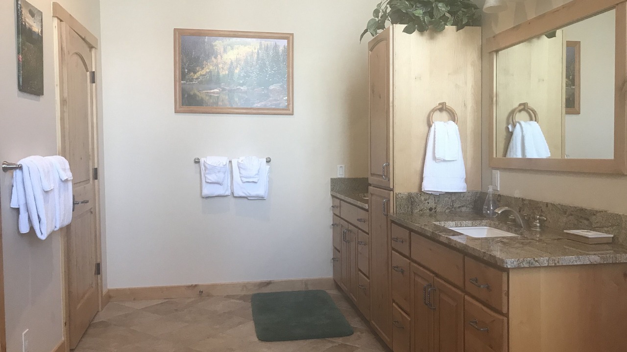 Photo of Others in The Highlands