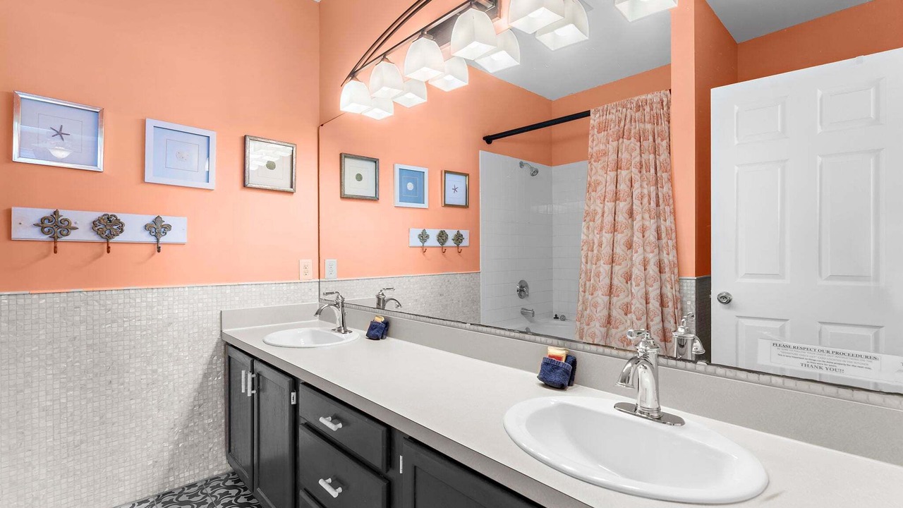 Photo of Bathroom in Folly Beach