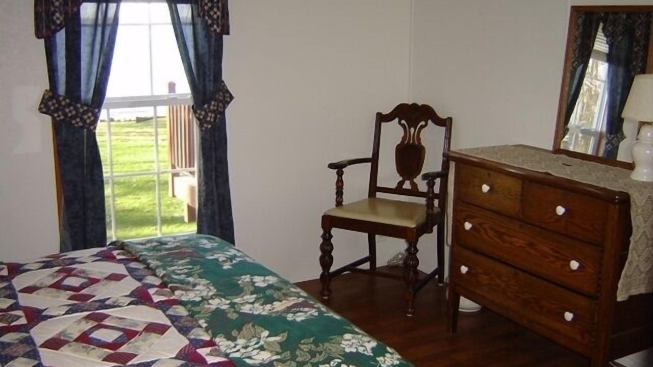 Photo of Bedroom in Canastota