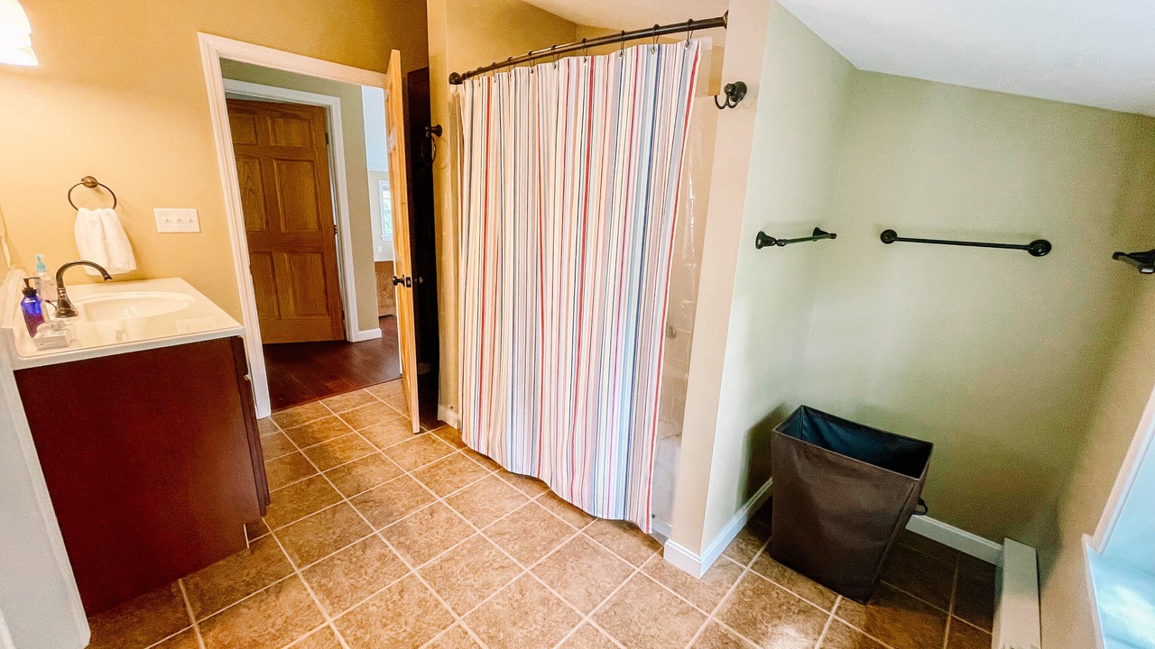 Photo of Others in Otis