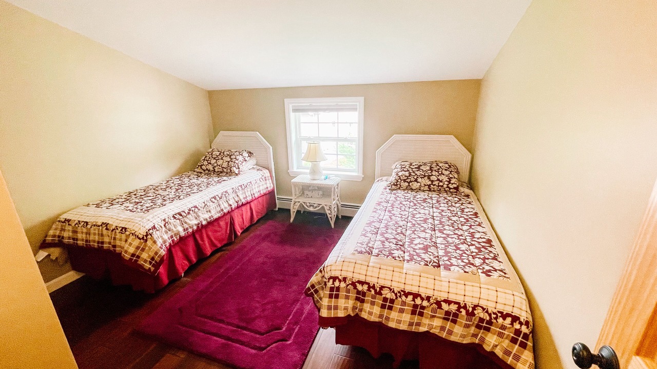 Photo of Others in Otis