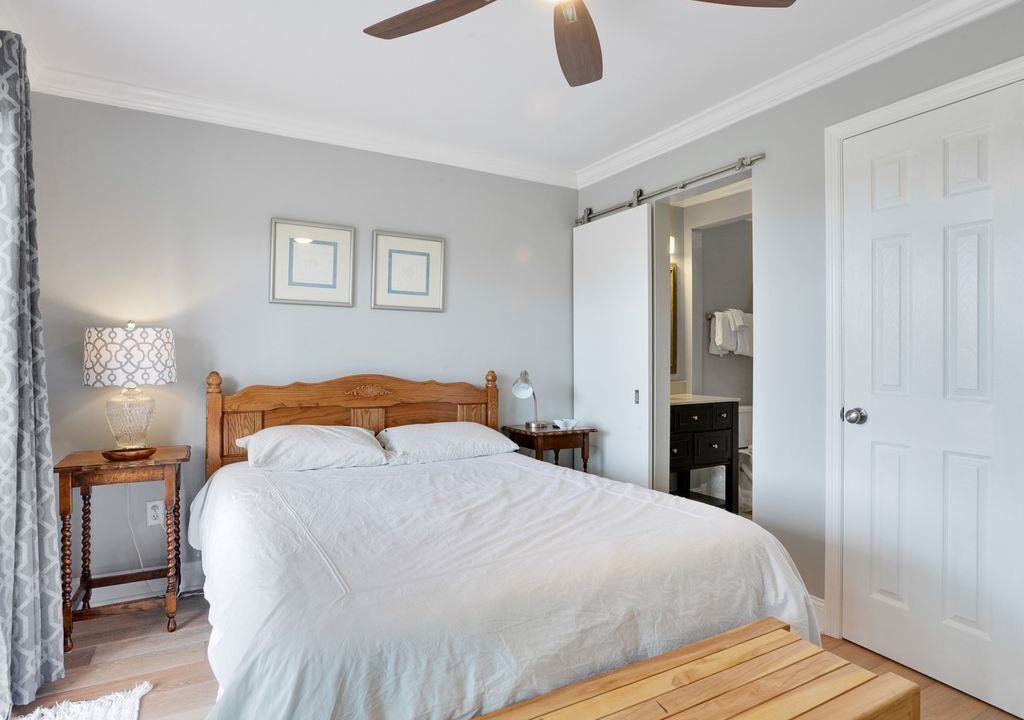 Photo of Bedroom in Oceanmarsh Subdivision