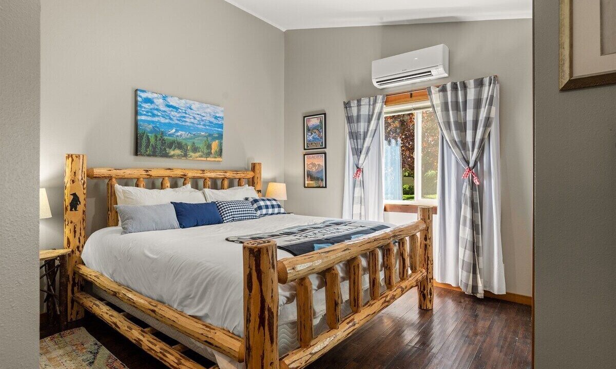 Photo of Bedroom in Whitefish