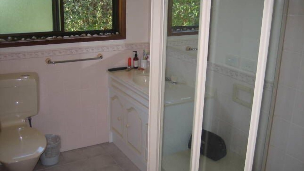 Photo of Bathroom in Inverloch