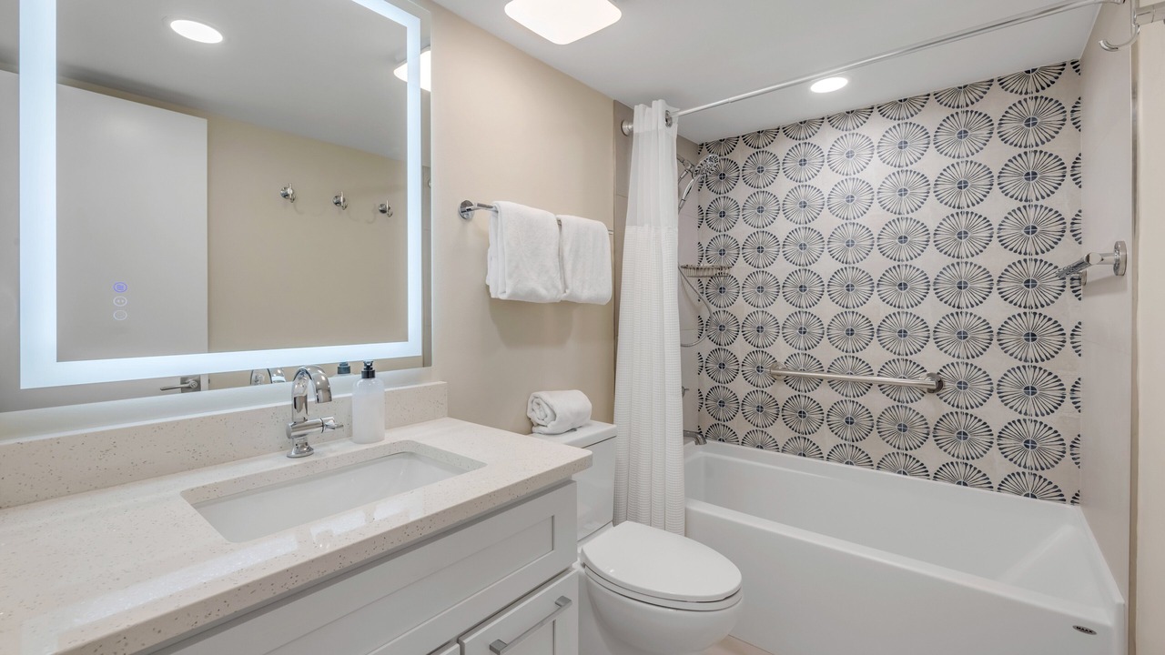 Photo of Bathroom in New Smyrna Beach