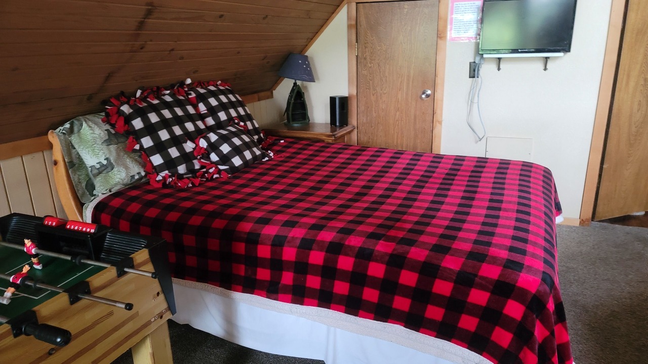 Photo of Bedroom in Sulphur