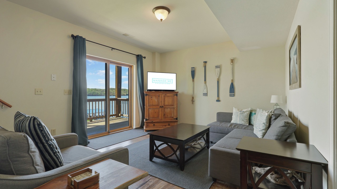 Photo of Bedroom in Sunrise Beach
