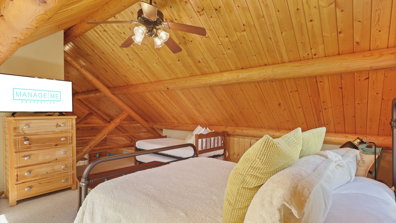 Photo of Bedroom in Sunrise Beach