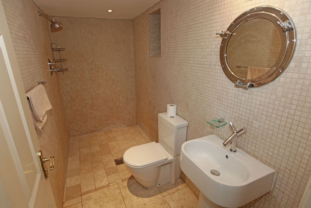 Photo of Bathroom in Dittisham