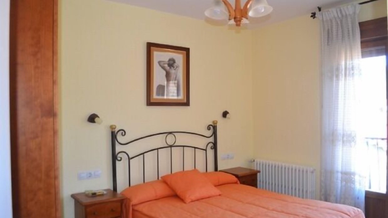 Photo of Bedroom in Canicosa de la Sierra