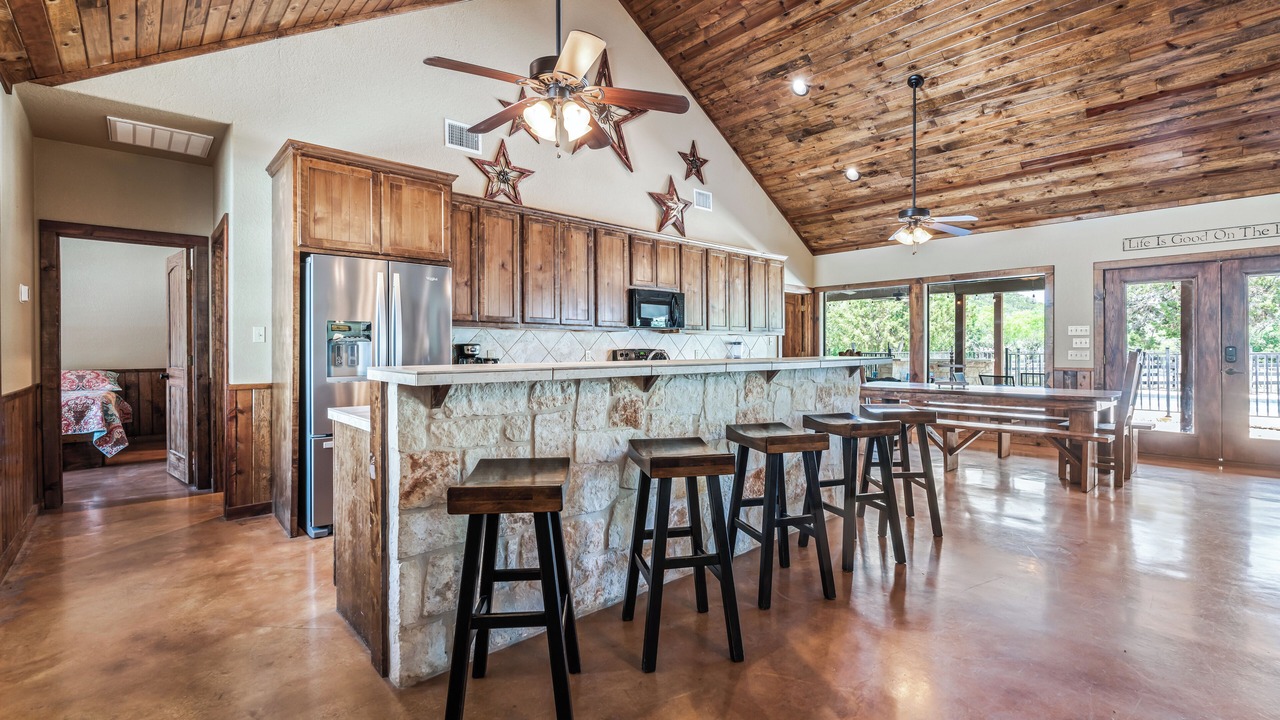 Photo of Kitchen in Concan