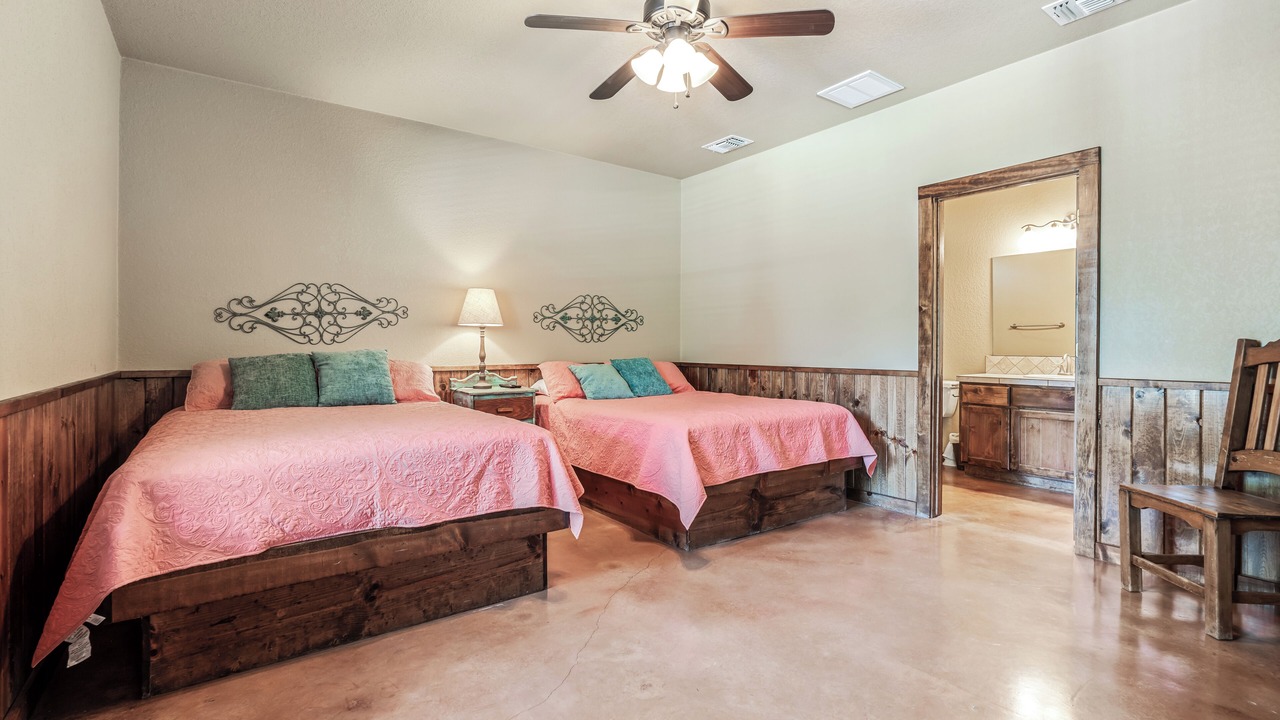 Photo of Bedroom in Concan