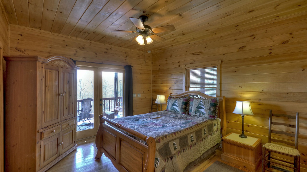 Photo of Others in Blue Ridge