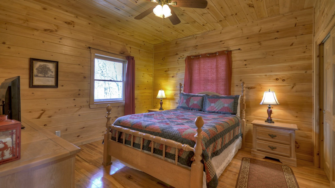 Photo of Others in Blue Ridge