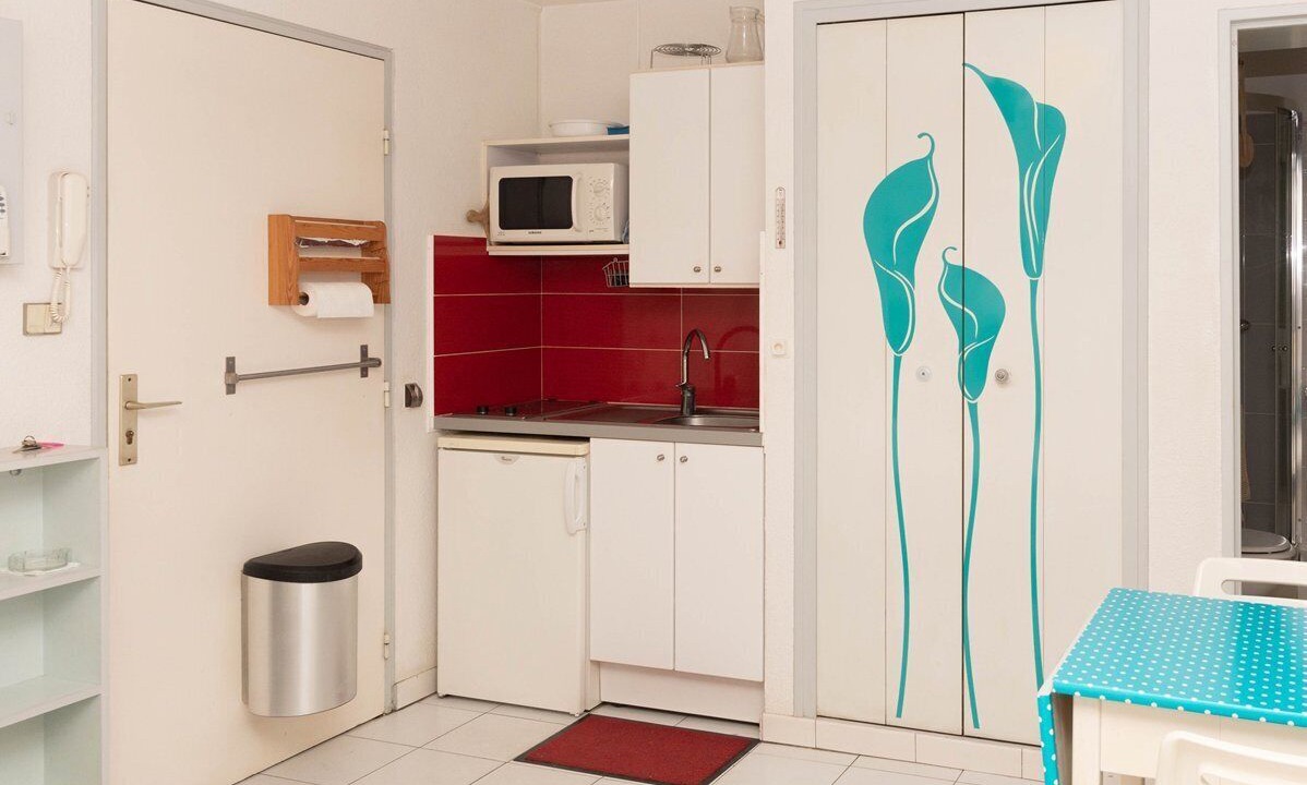 Photo of Kitchen in Le Lavandou