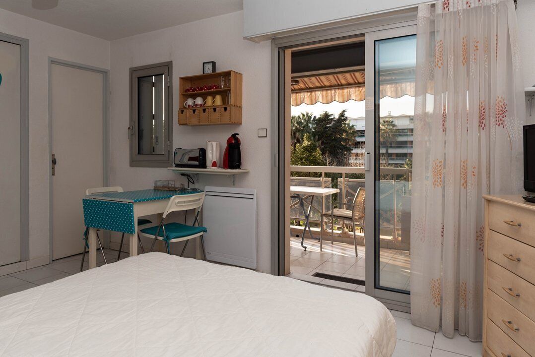 Photo of Bedroom in Le Lavandou