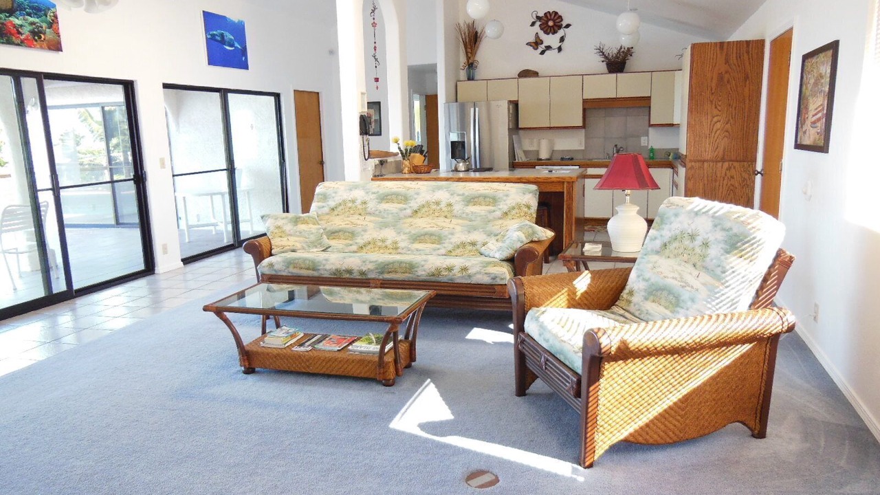 Photo of Livingroom in Kona Palisades