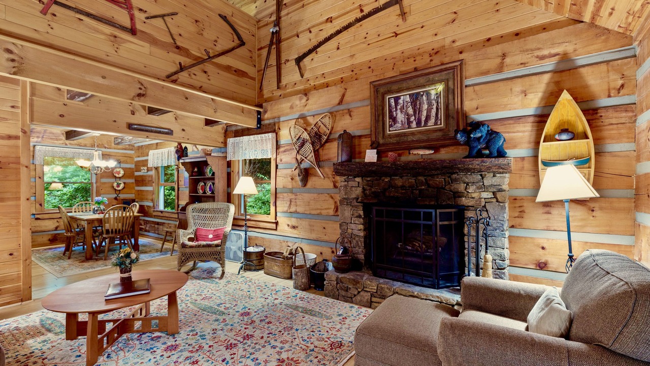 Photo of Livingroom in Hot Springs