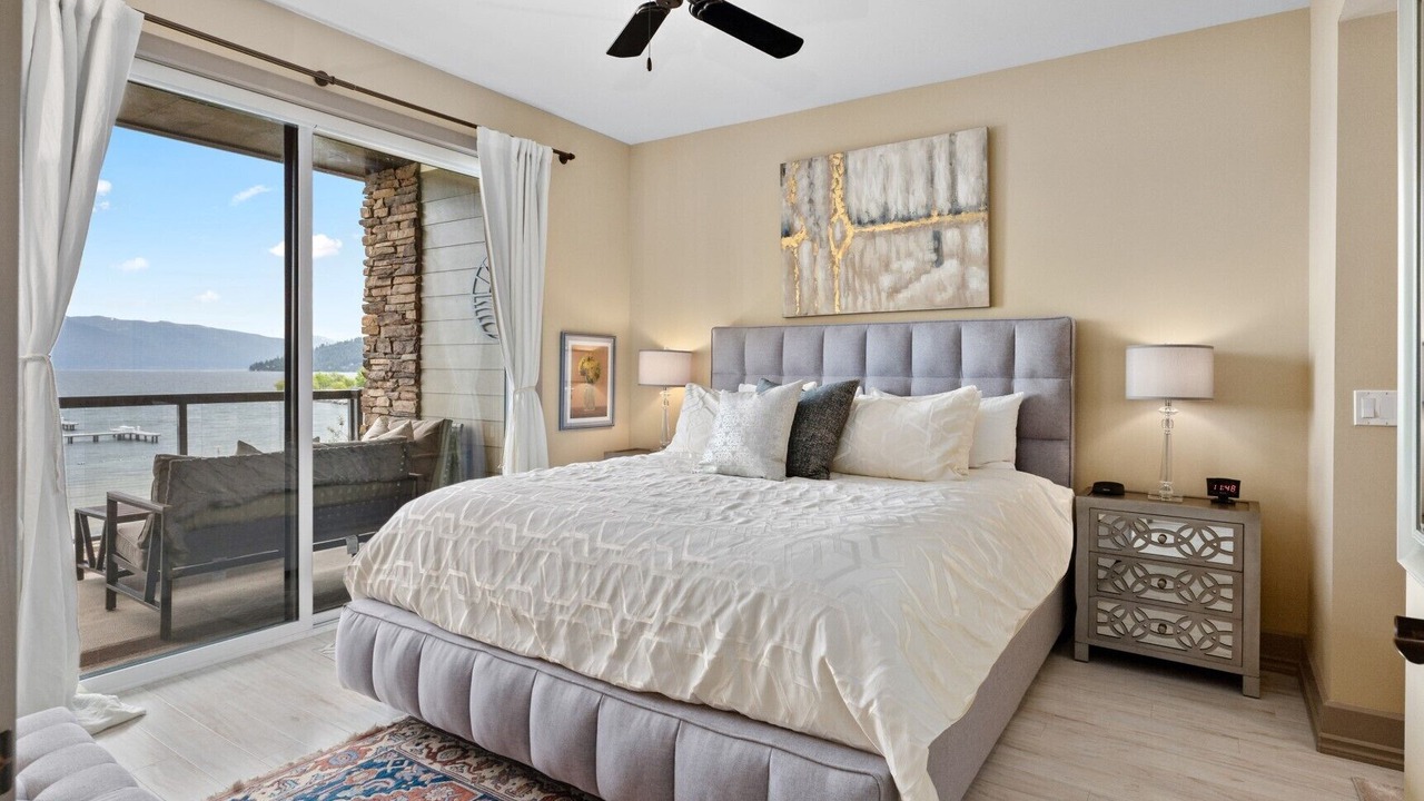 Photo of Others in Sandpoint