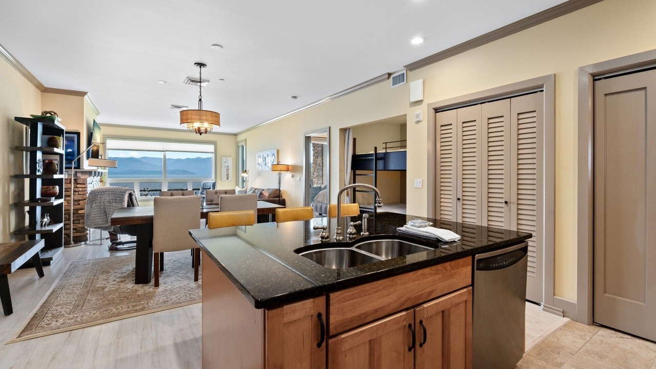 Photo of Others in Sandpoint