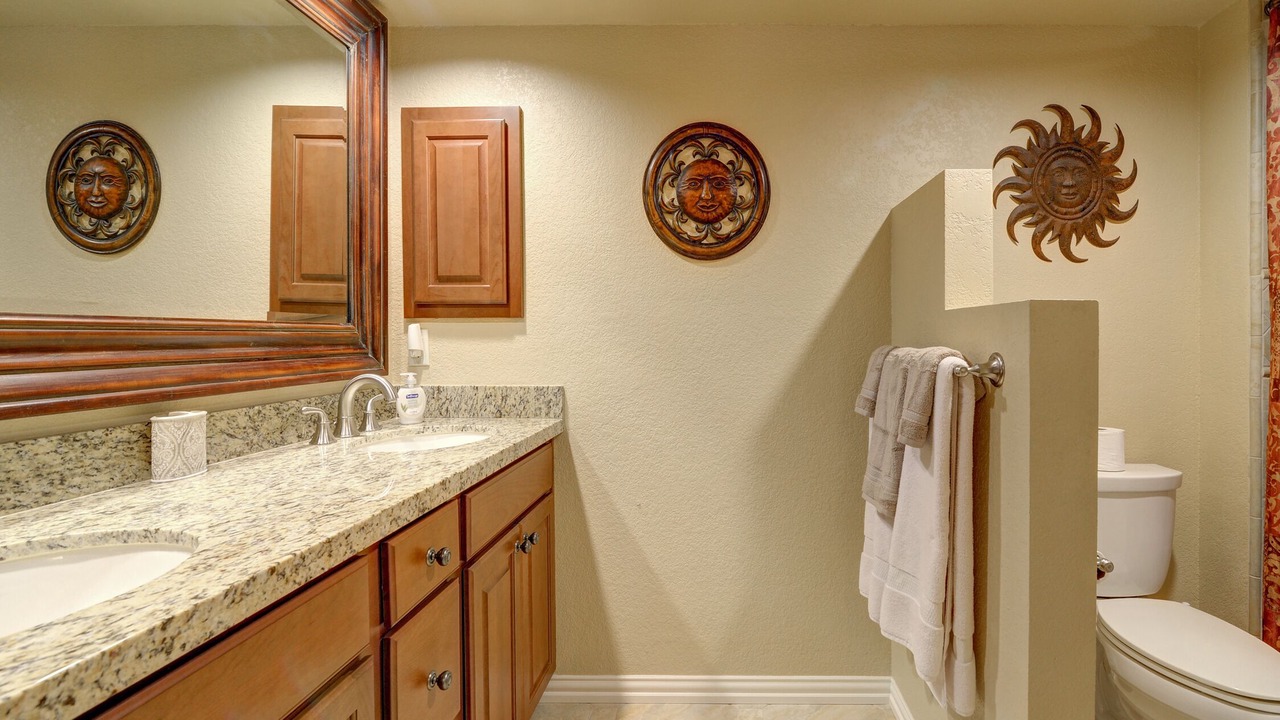 Photo of Bathroom in Paradise Valley Village