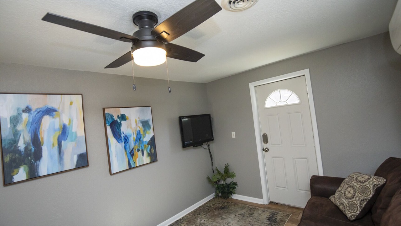 Photo of Livingroom in Fayetteville