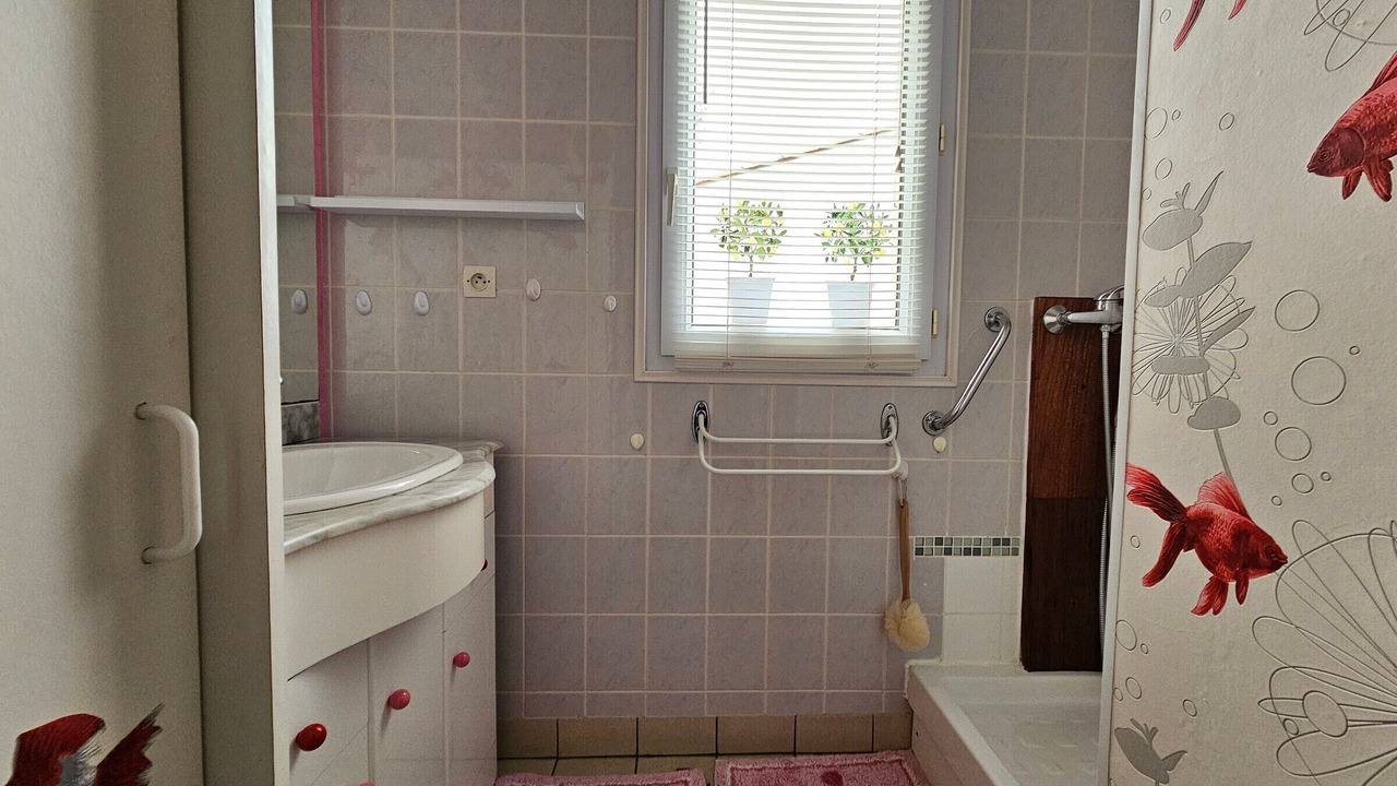 Photo of Bathroom in LʼAiguillon-sur-Mer