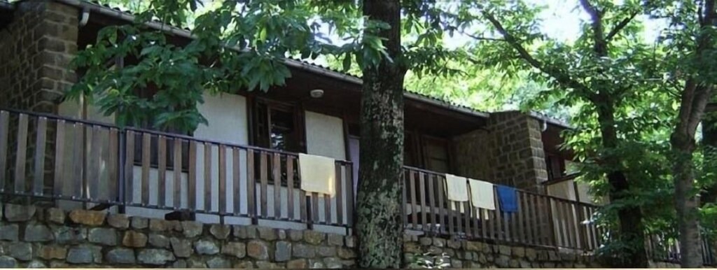 Photo of Buildings in Pourcharesses