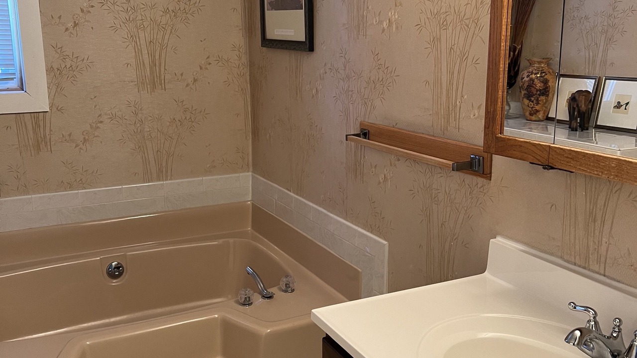 Photo of Bathroom in Howell