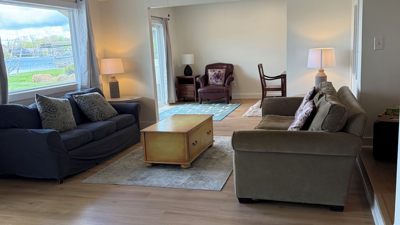 Photo of Livingroom in Howell