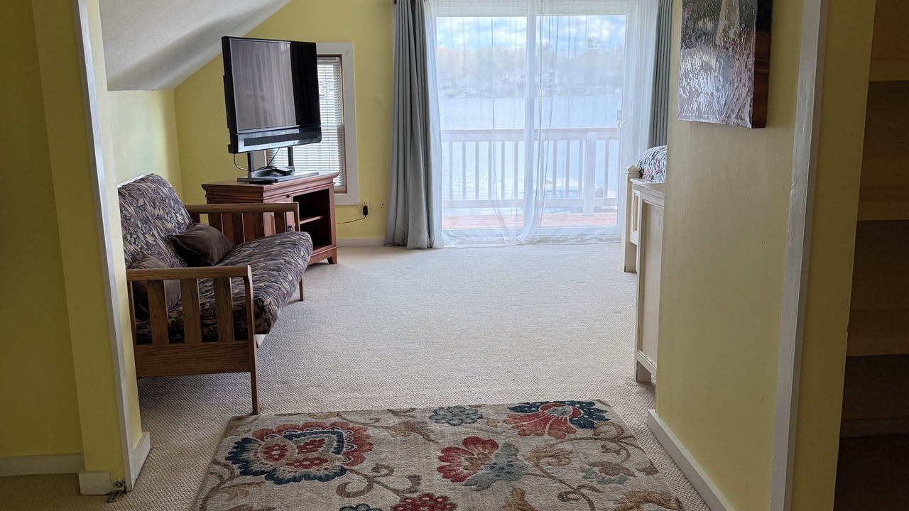 Photo of Livingroom in Howell