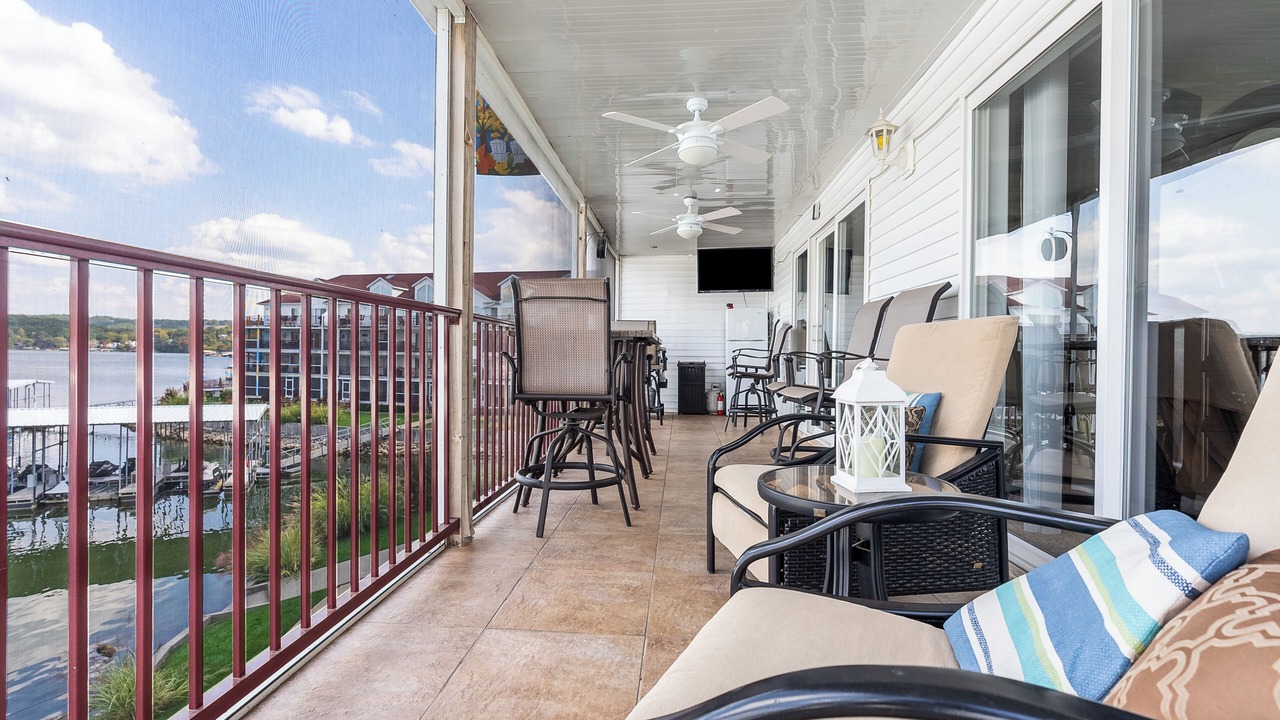 Photo of Patio Balcony in Camdenton