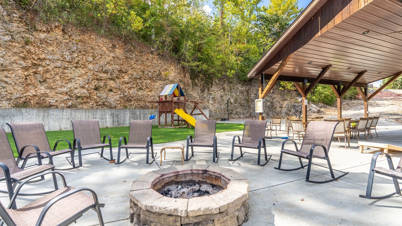 Photo of Patio Balcony in Camdenton