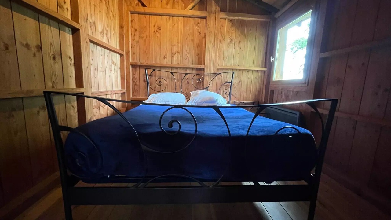 Photo of Bedroom in Estipouy