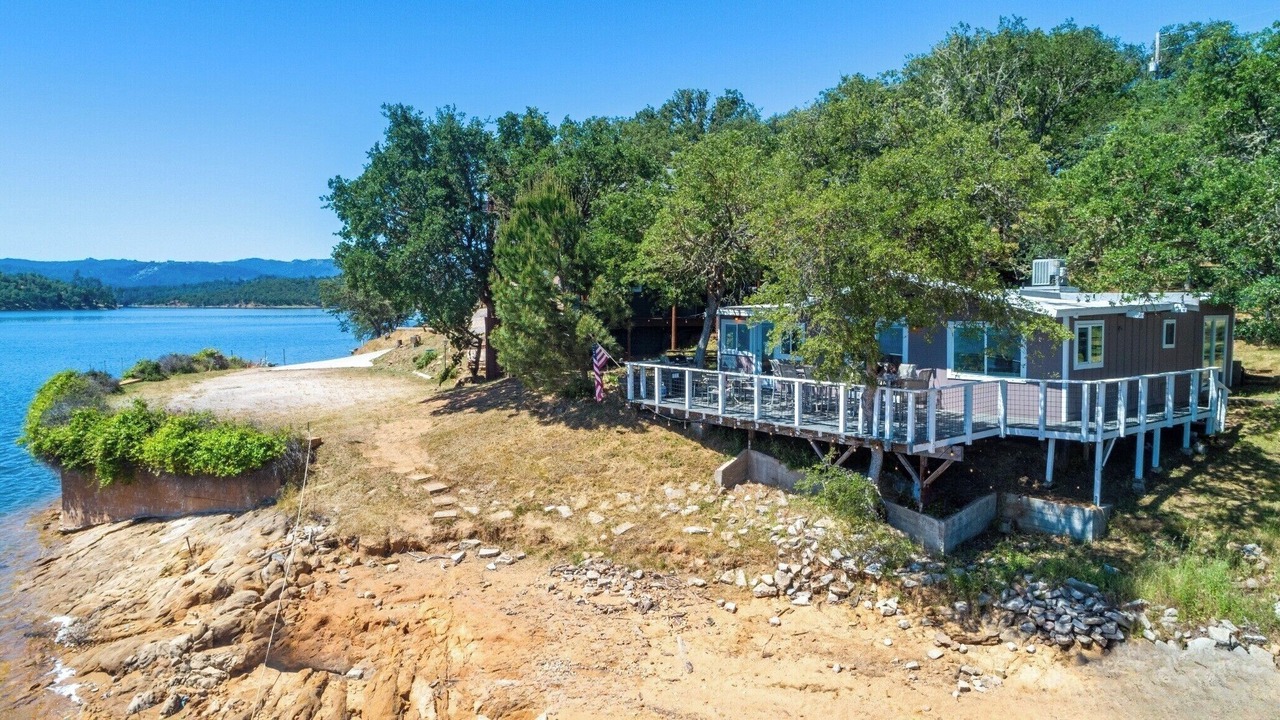 Photo of Outdoor in Bradley