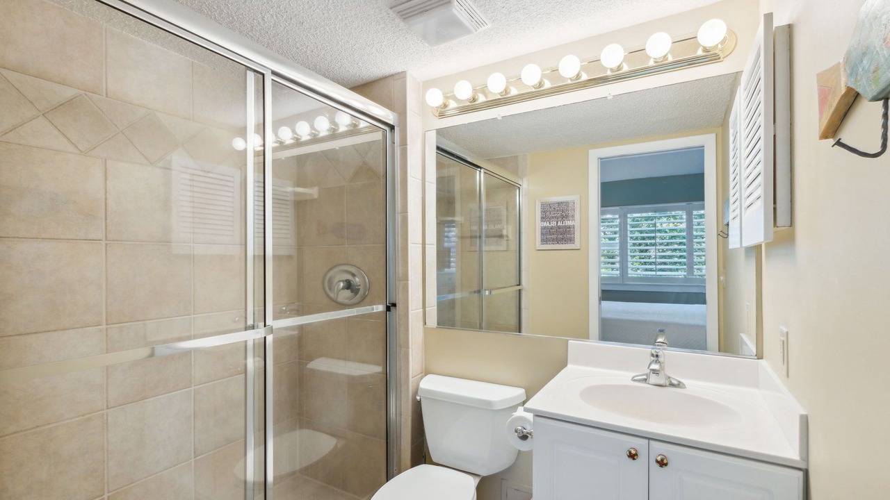 Photo of Bathroom in Fernandina Beach
