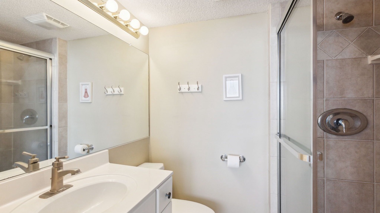 Photo of Bathroom in Fernandina Beach