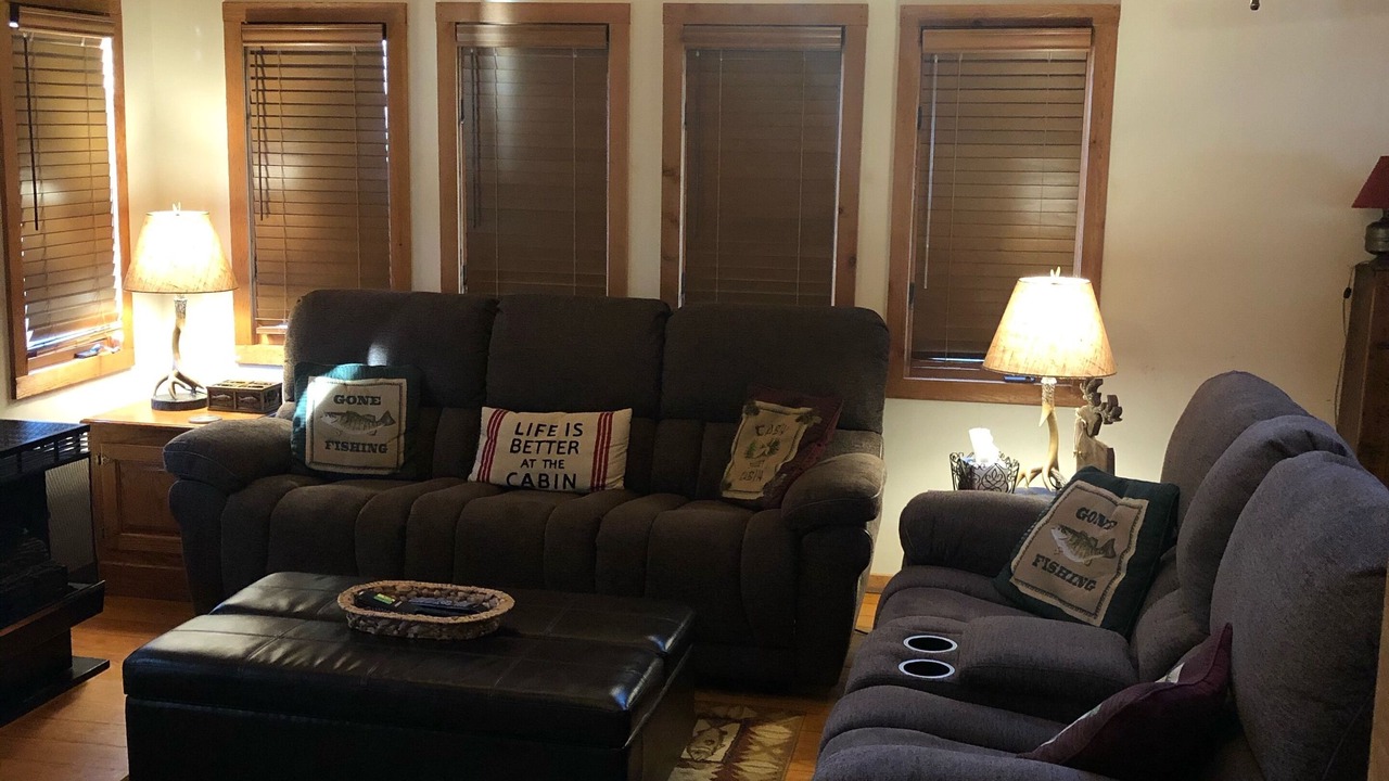 Photo of Livingroom in Draper