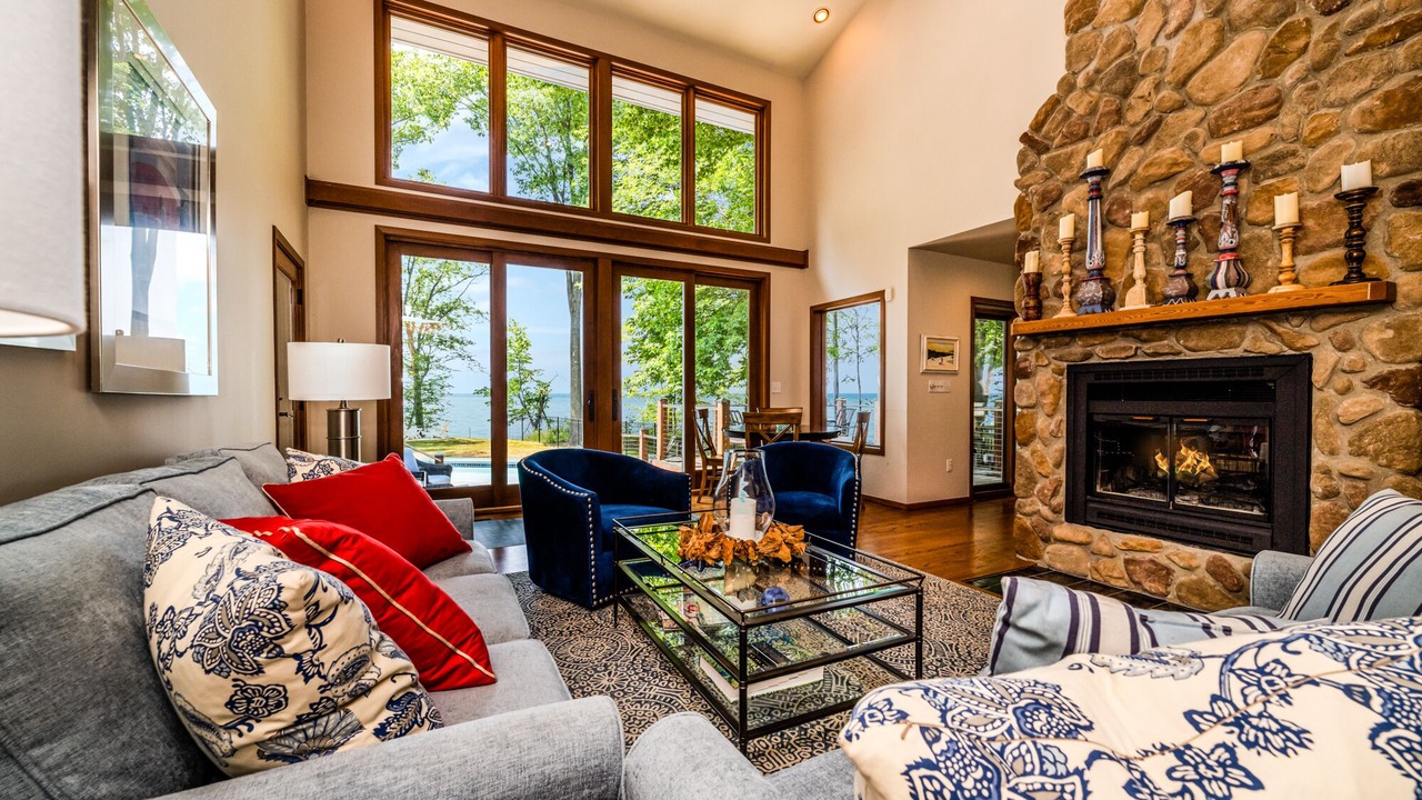 Photo of Livingroom in Lake Michigan Beach