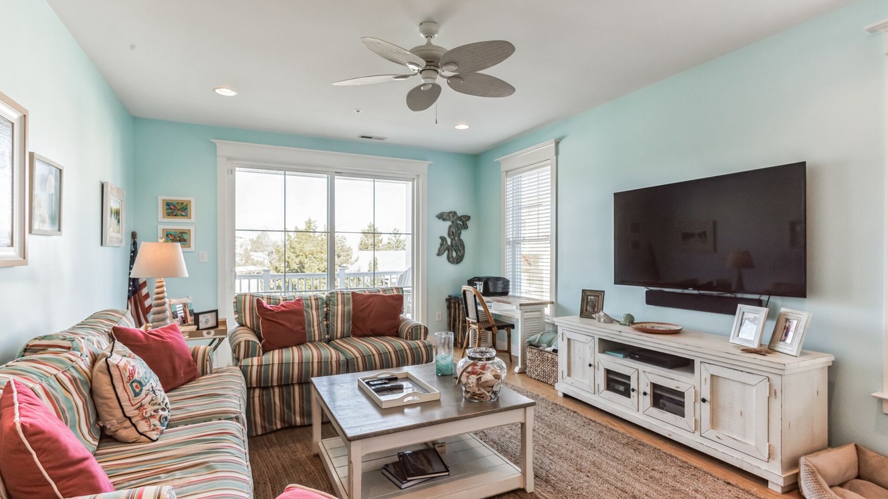 Photo of Livingroom in Fenwick Island