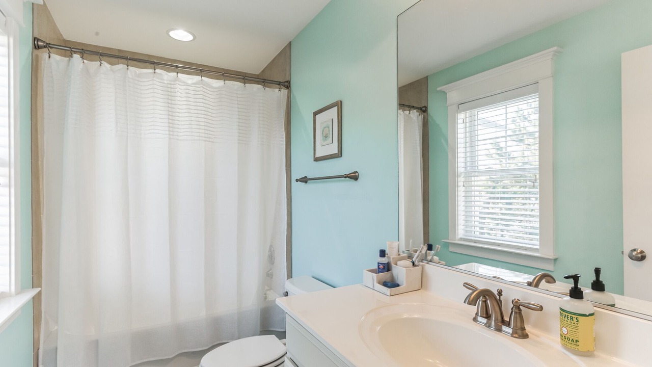Photo of Bathroom in Fenwick Island