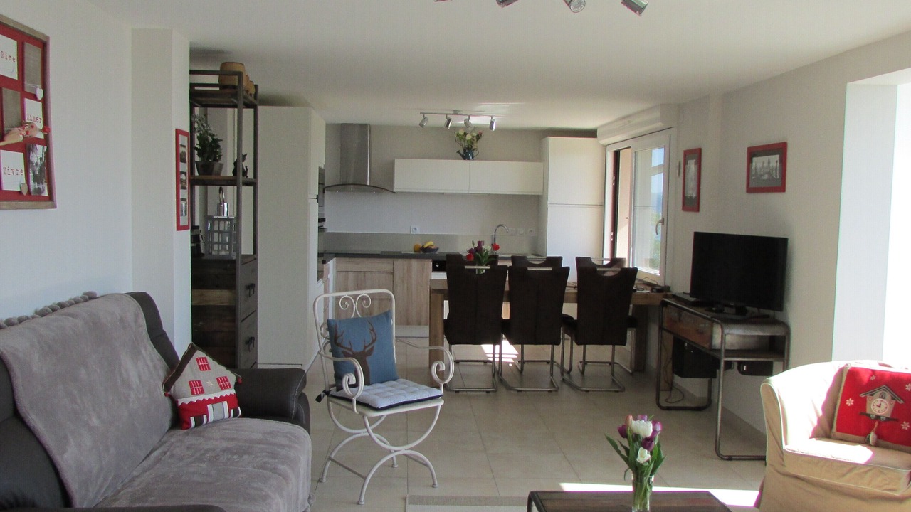 Photo of Livingroom in Le Bourget-du-Lac