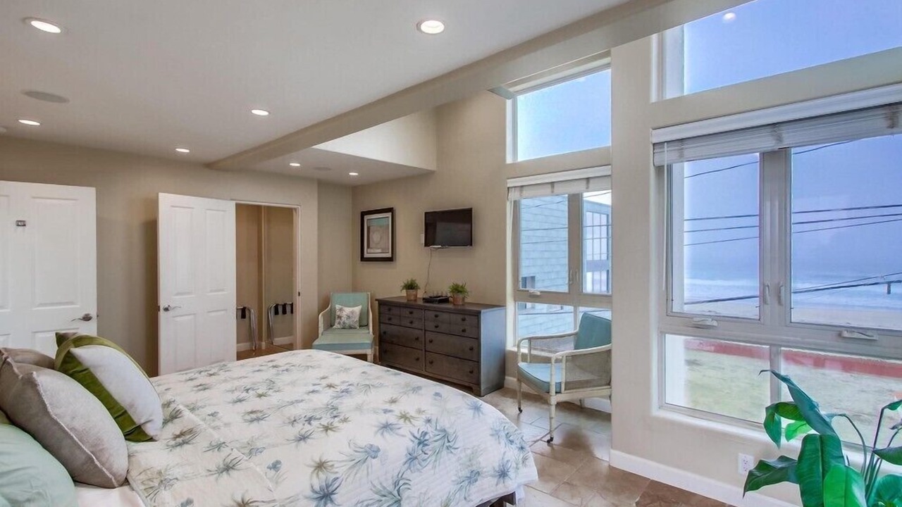 Photo of Bedroom in Central Mission Beach