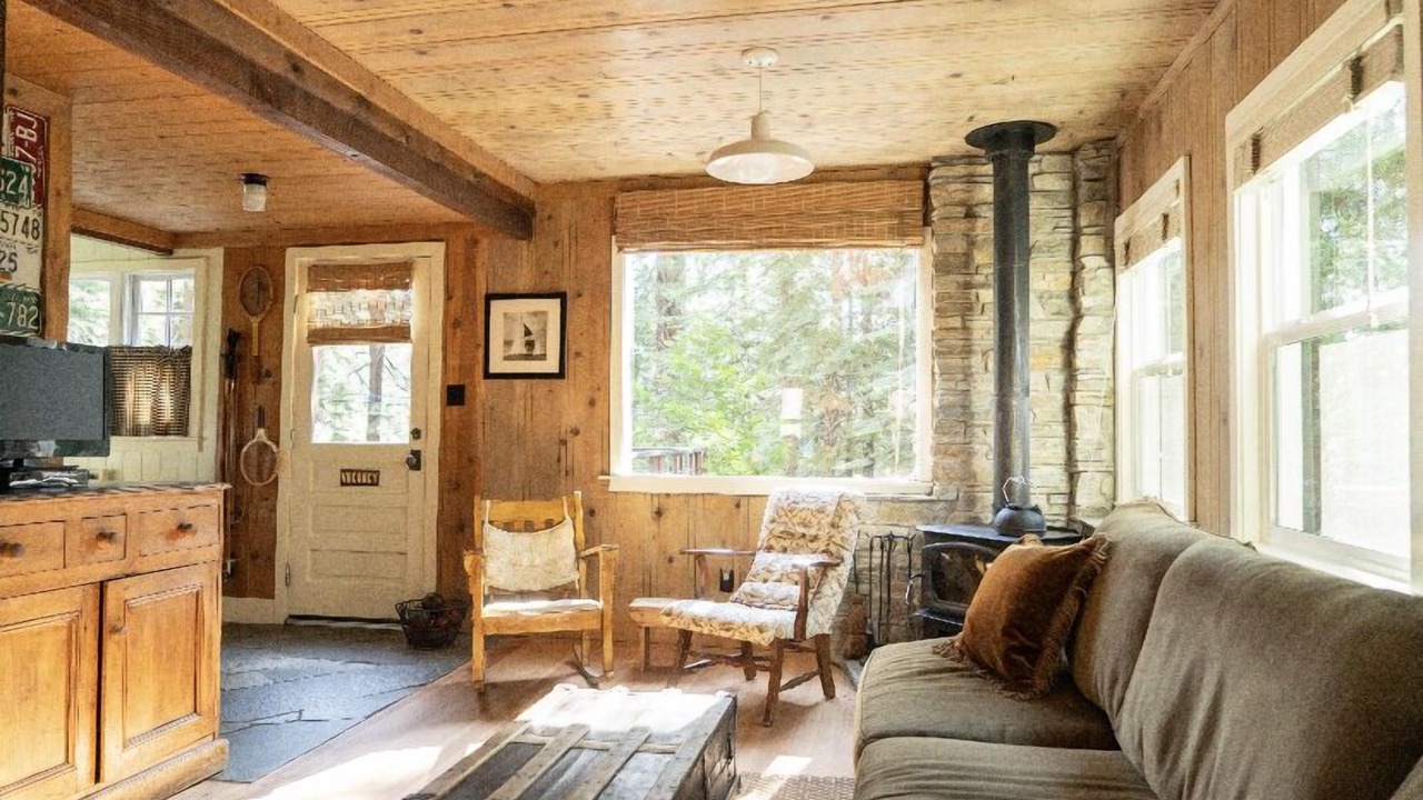 Photo of Livingroom in Tahoe Vista