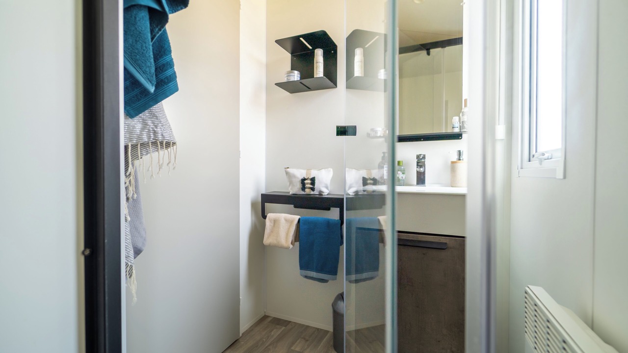 Photo of Bathroom in Laroque-des-Alberes
